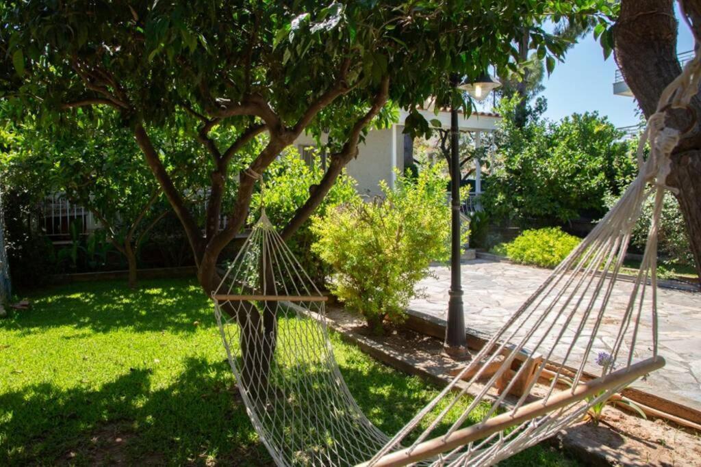 Koko'S Summer House Nea Makri Exterior photo